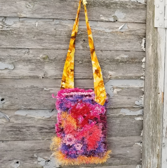 Handmade Art Crochet Purse Vintage Tie - Picture 4 of 4